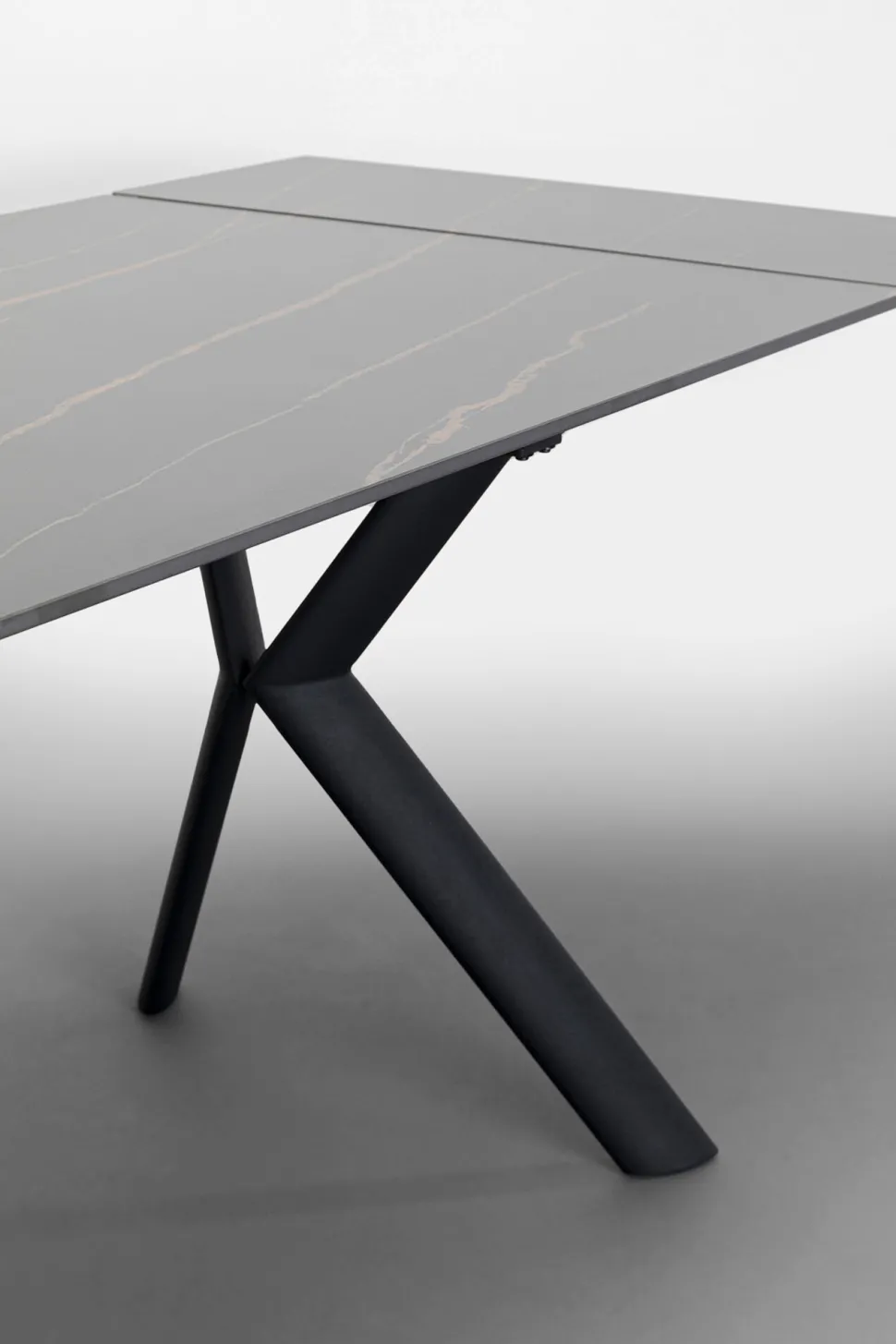 Ausziehtisch Xenia Schwarz 140(+30+30)x80cm