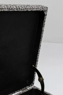 Bank Buttons Storage B&W Groß