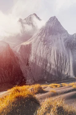 Gerahmtes Bild Mountain View 120x180cm