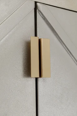 Sideboard Venice Triangle 180x64cm